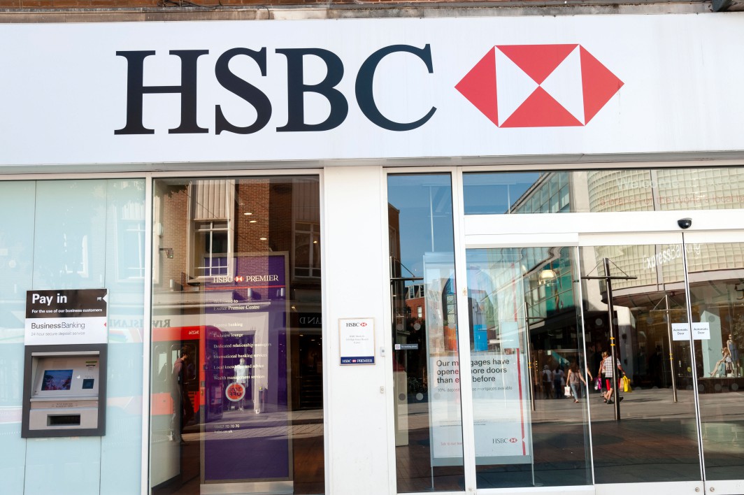 HSBC app down leaving hundreds of customers unable to access accounts