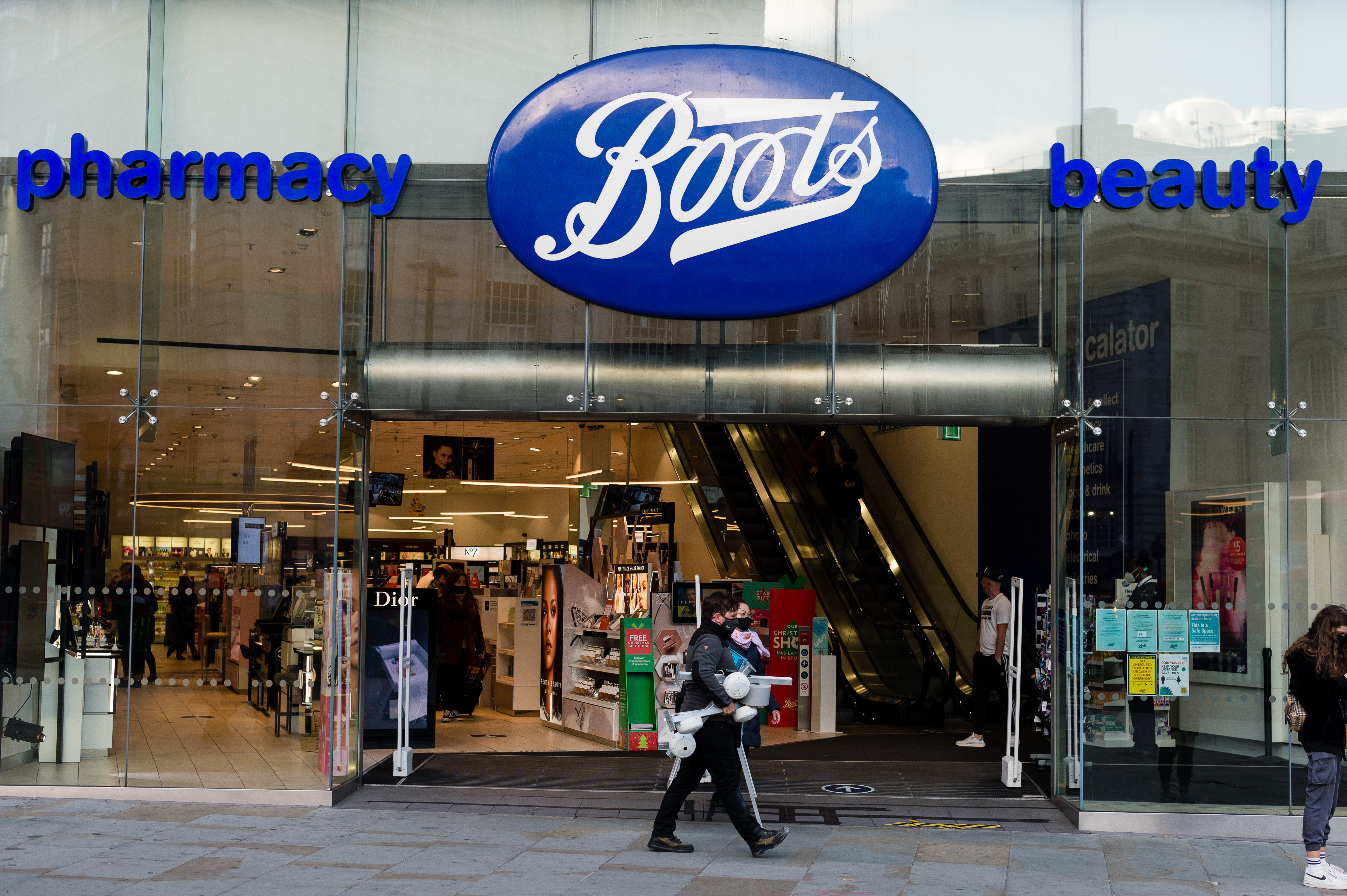 Boots DELAYS long-awaited 70% off sale due to 'technical glitch'